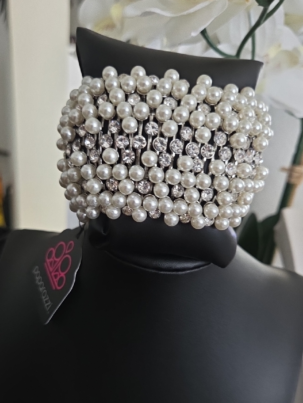 Paparazzi Rhinestone Pearl Zi Bracelet NWT